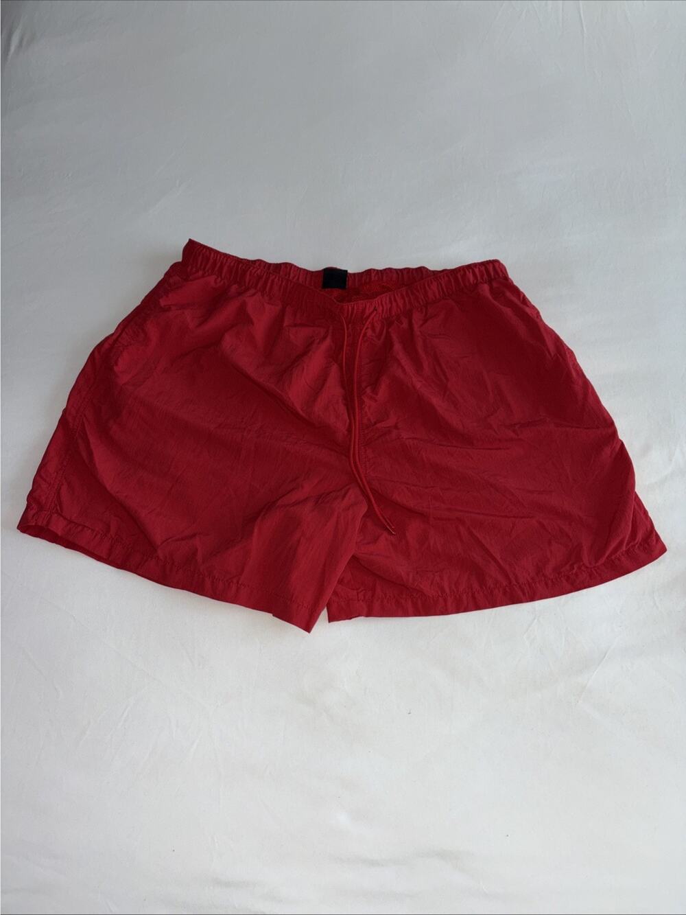 Lg LCKR Men’s Elastic Drawstring Waist Mesh Lined Nylon Athletic Red Shorts